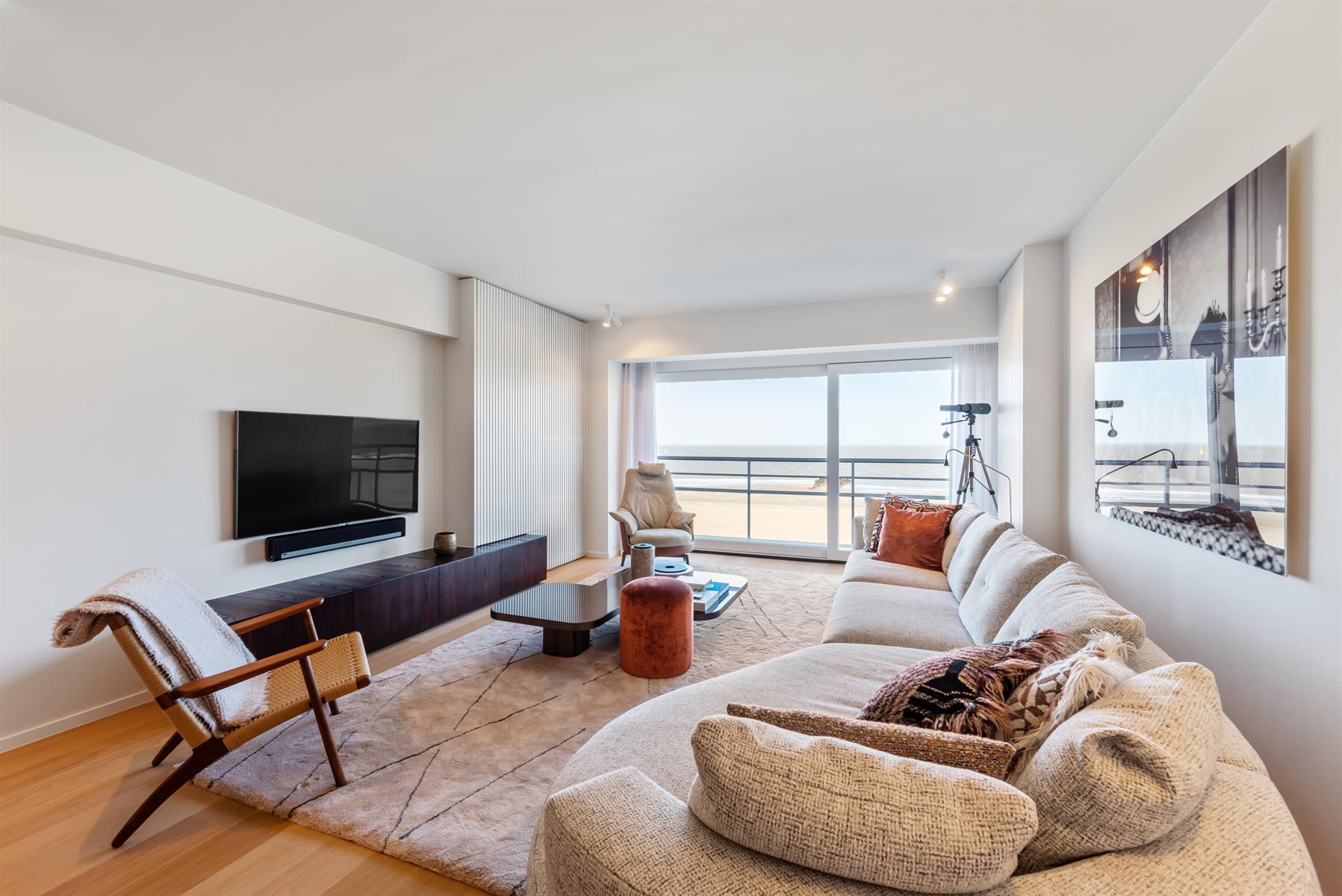 Droomappartement op de zeedijk in het Zoute - foto 1