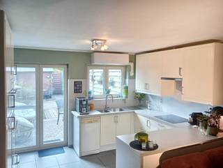 Instapklare woning met zuidgericht tuintje✔ Instapklare woning te Lier - goeie bereikbaarheid✔ Zonnepannelen + mogelijk ook thuisbatterij - EPC B✔...