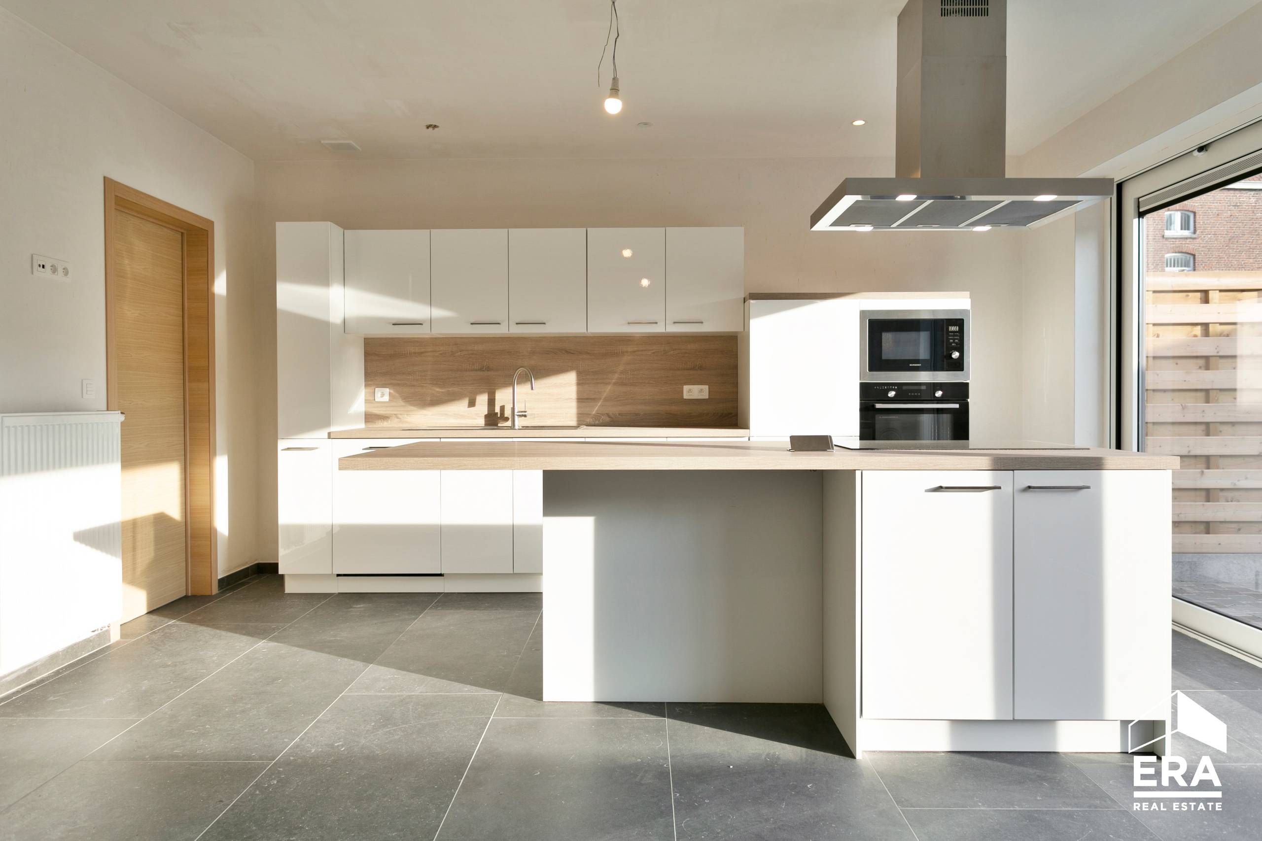 Recente gesloten woning in centrum Mesen - foto 3