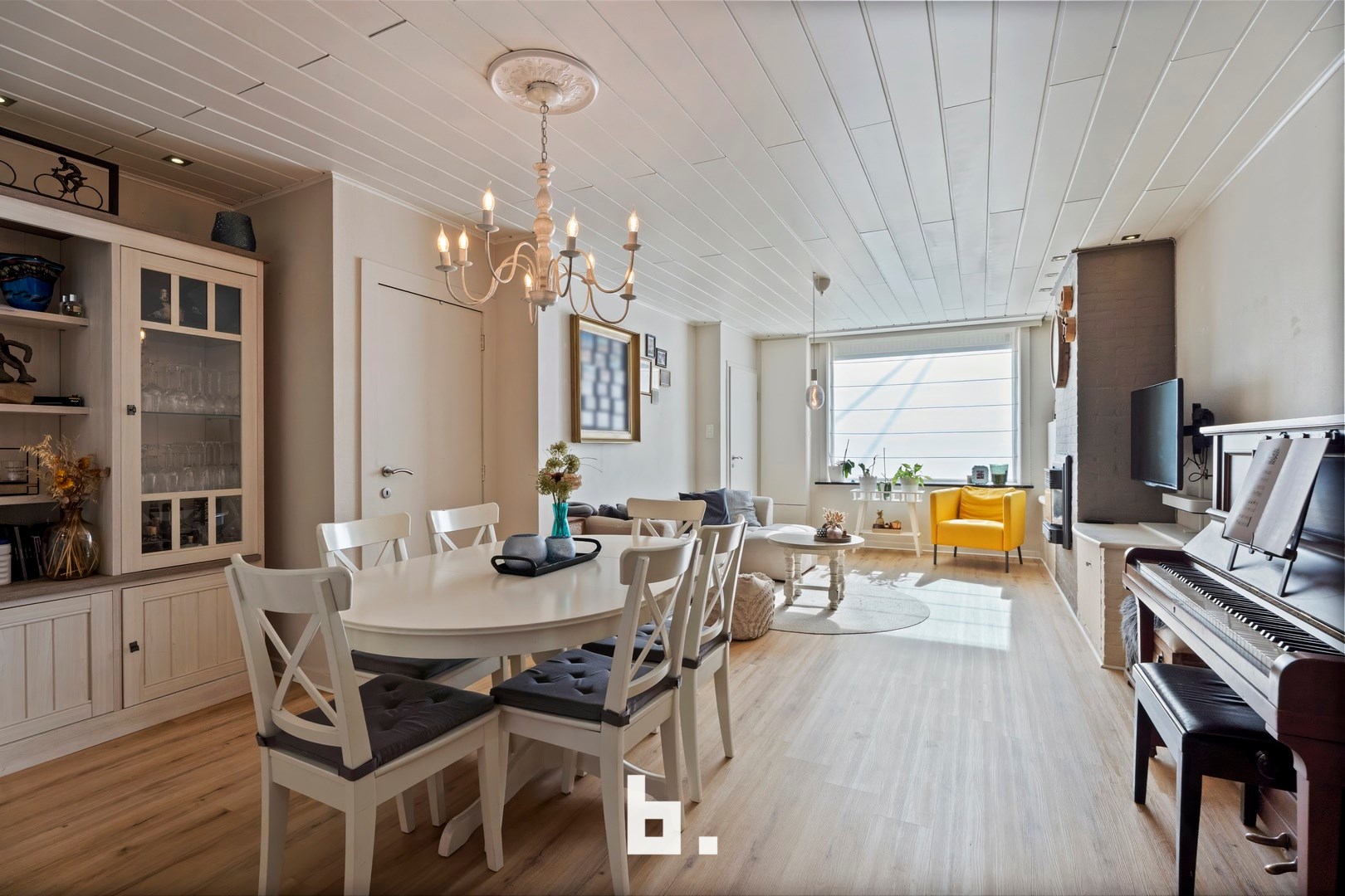Lichtrijke en instapklare woning op centrale locatie - foto 5