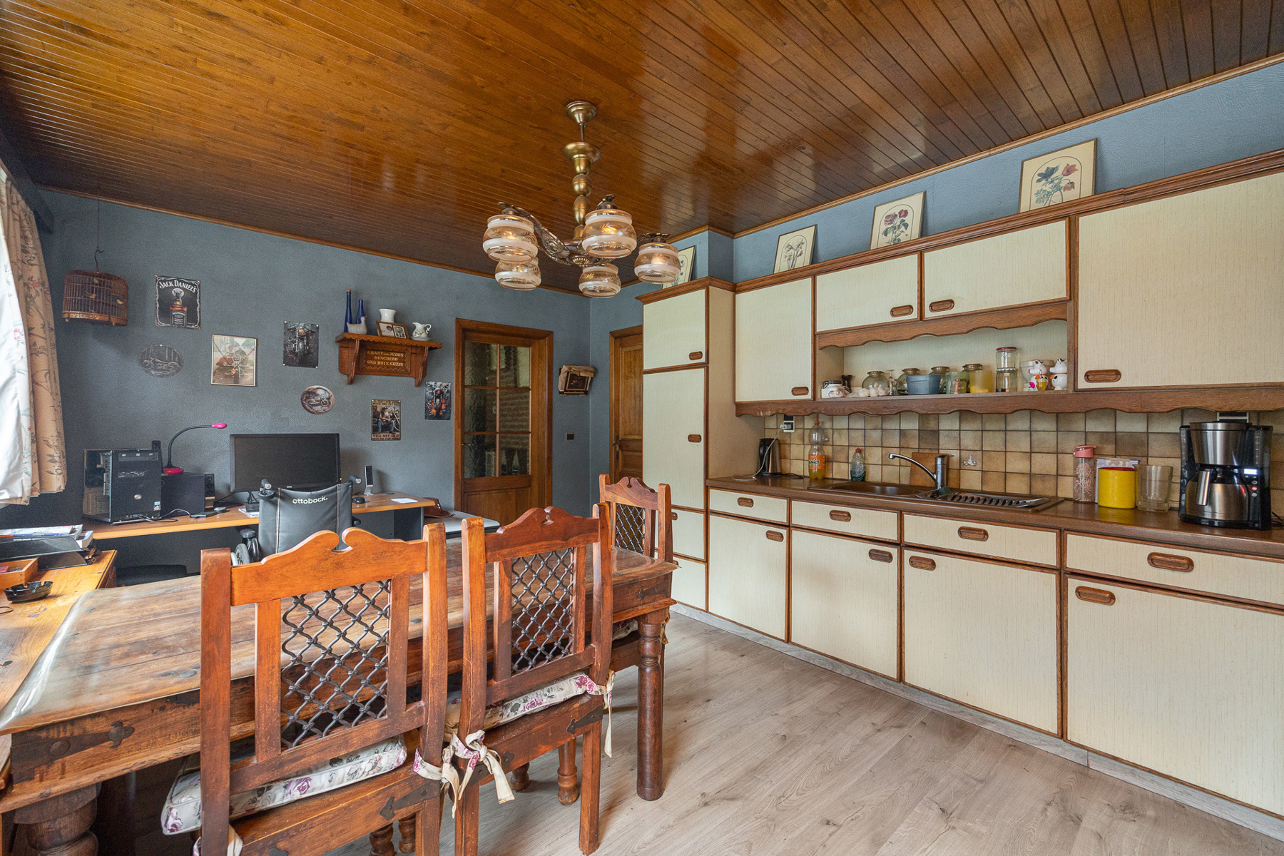 Ruime villa  - foto 5