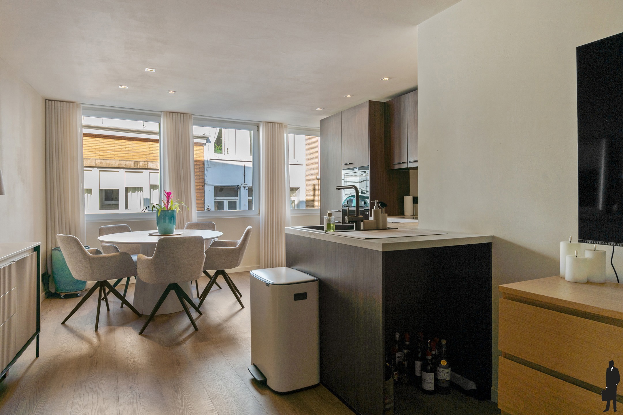 Gerenoveerd appartement in het hart van Antwerpen - foto 5