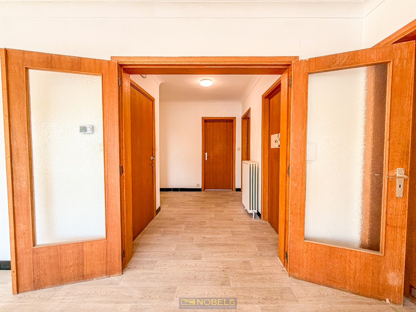 Appartement lumineux avec deux chambres et terrasse, situé dans un emplacement central à Renaix - photo 4