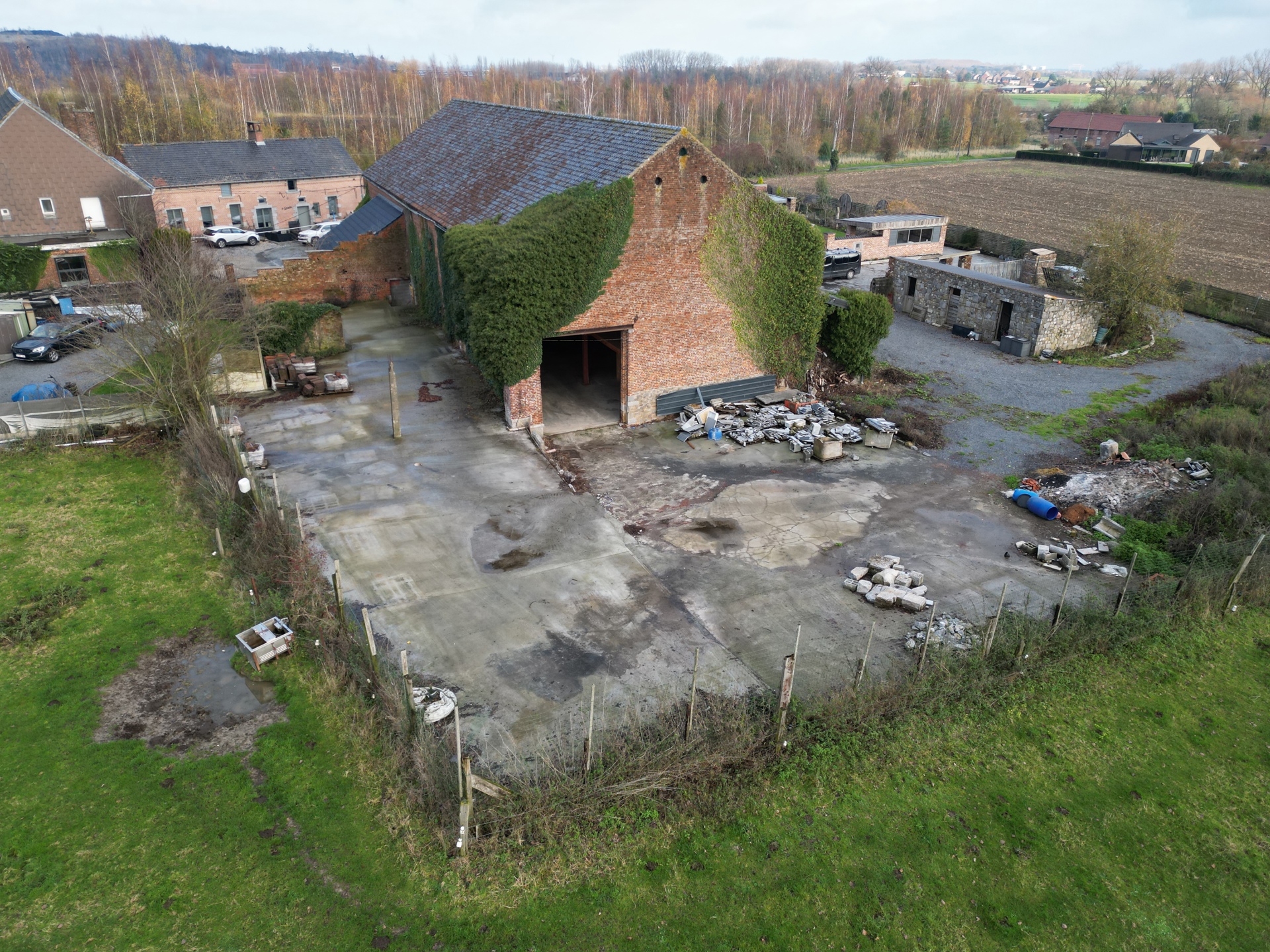 Huis te huur in Zinnik met 1 slaapkamer - foto 3