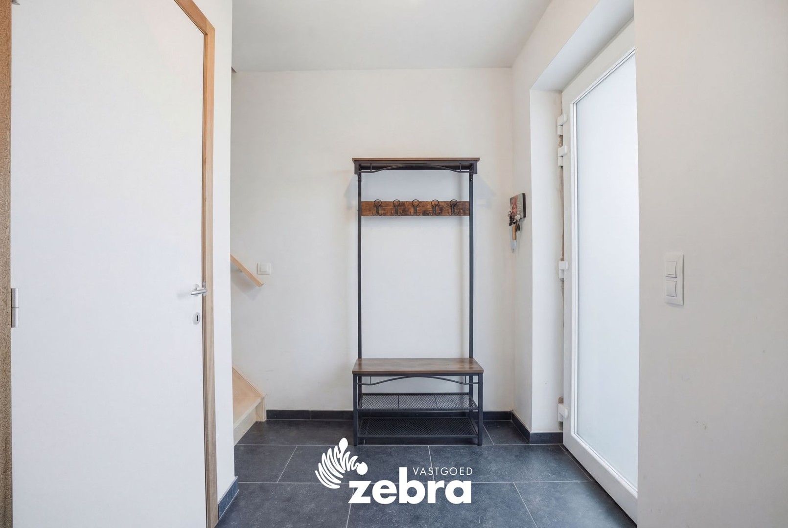 Jonge halfopenbebouwing in Rumbeke! - foto 2