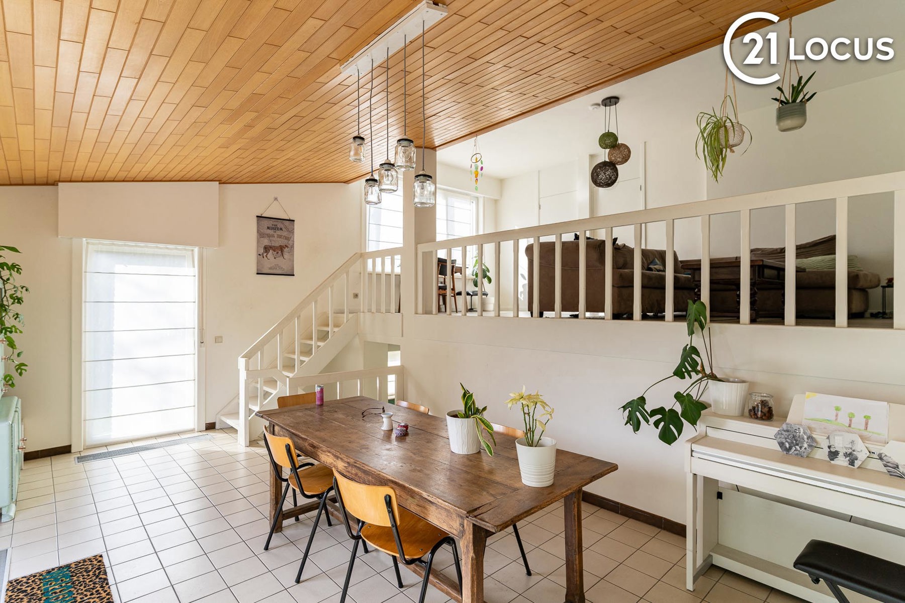 Ruime woning in rustige buurt te Zwijndrecht - 4 slaapkamers - foto 5