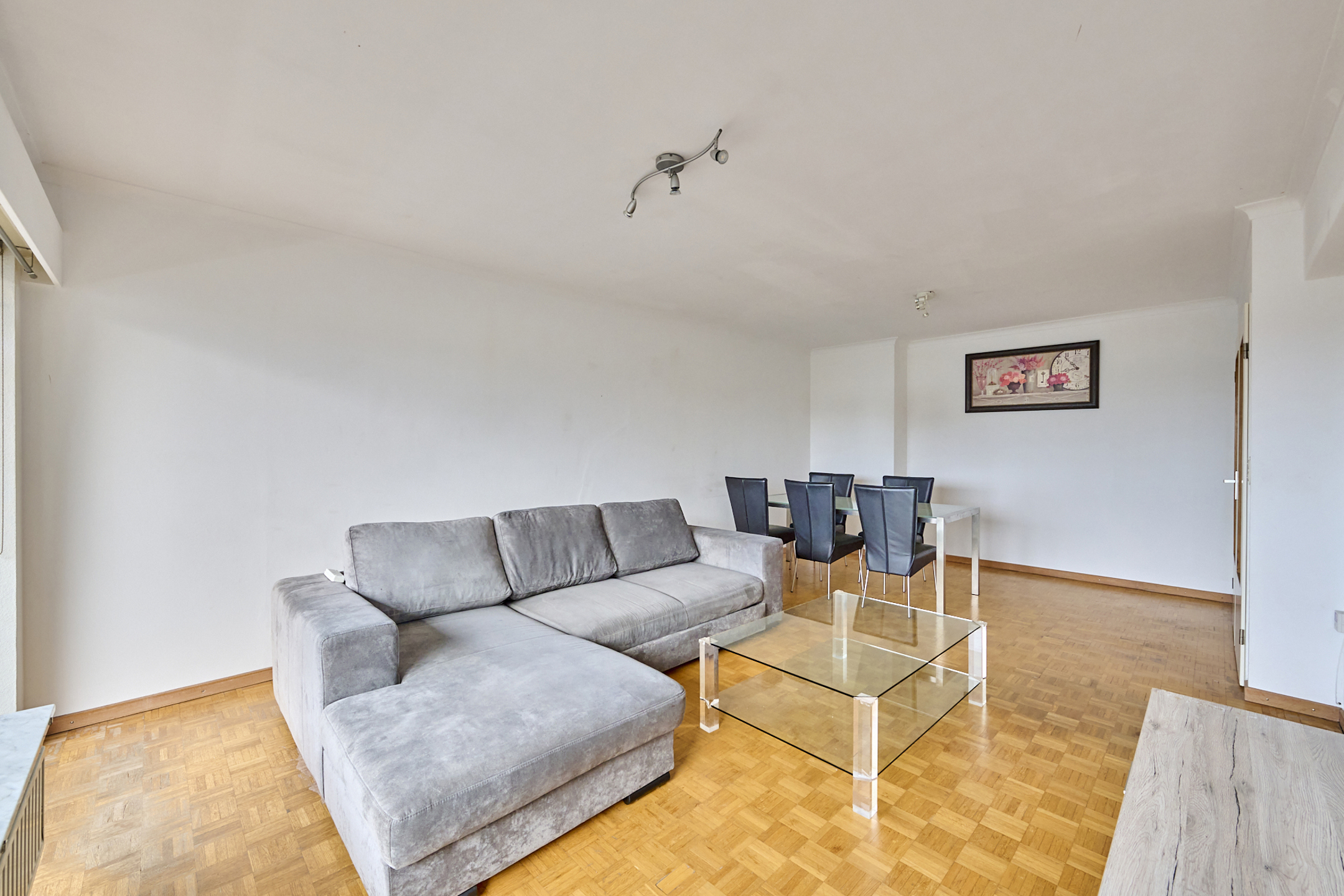 Centraal gelegen éénslaapkamerappartement in hartje Hasselt - foto 3