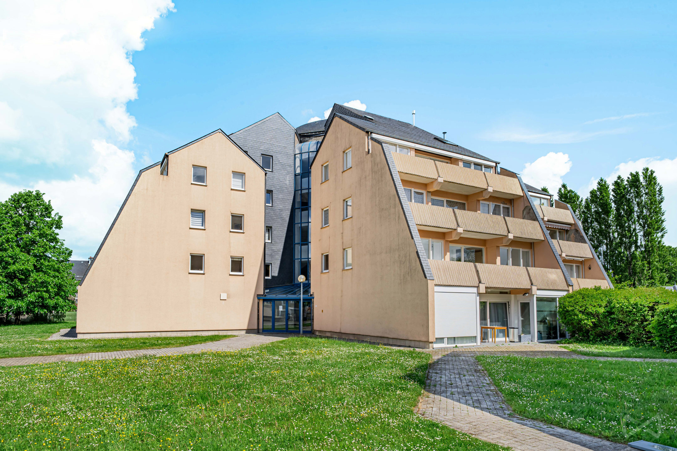 Appartement te koop in Arlon met 2 slaapkamers - foto 1