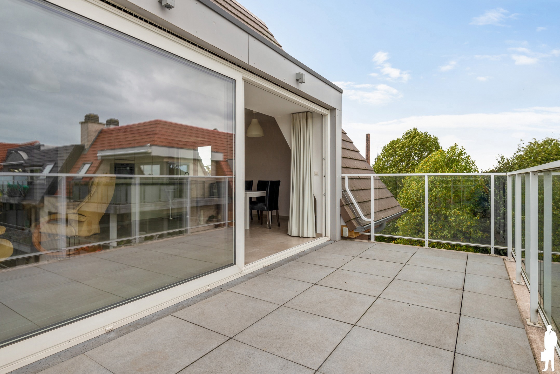 Modern appartement met 3 slaapkamers, terras en staanplaats - foto 5