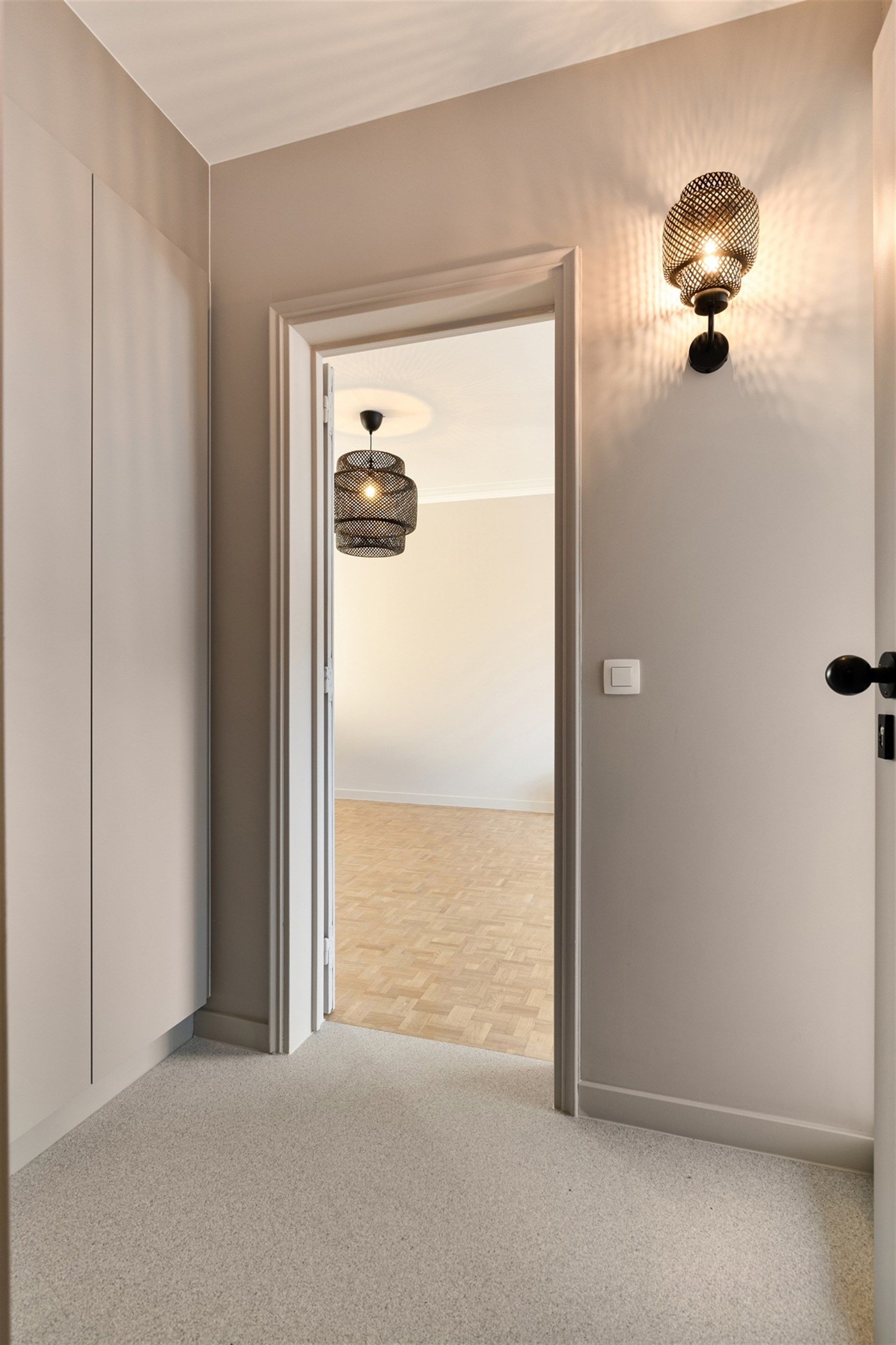 Apartment for sale in Beveren-Kruibeke-Zwijndrecht with 2 bedrooms - photo 4