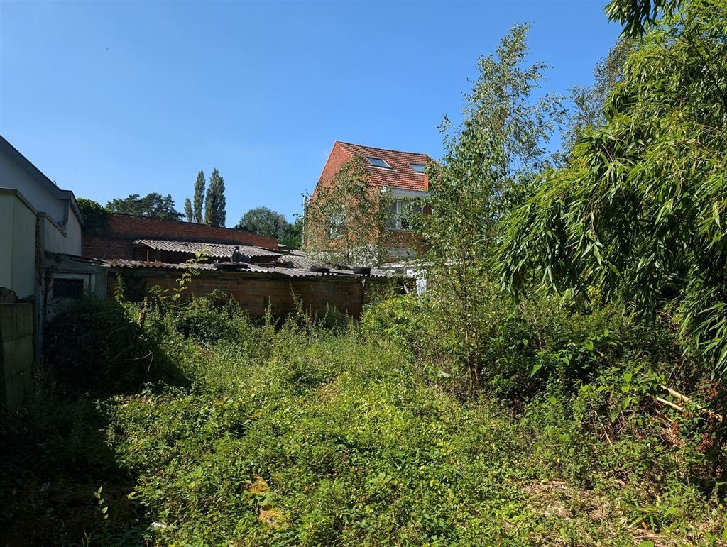 Projectgrond / Woning en magazijnen - foto 4