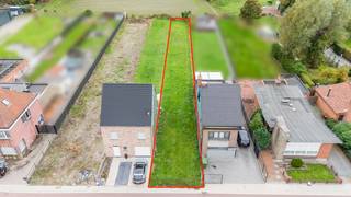 Ben je op zoek naar een mooi gelegen bouwgrond voor een gesloten bebouwing in Sint-Niklaas? Dan is dit perceel zeker iets voor jou!De goede locatie,...