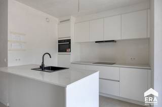 [[ DIT PAND NEEMT DEEL AAN DE ERA OPEN HUIZEN DAG OP 6/12 VAN 11:00 TOT 12:00 ]]Prachtig ruim appartement met 3 slaapkamers en terras.Residentie De...