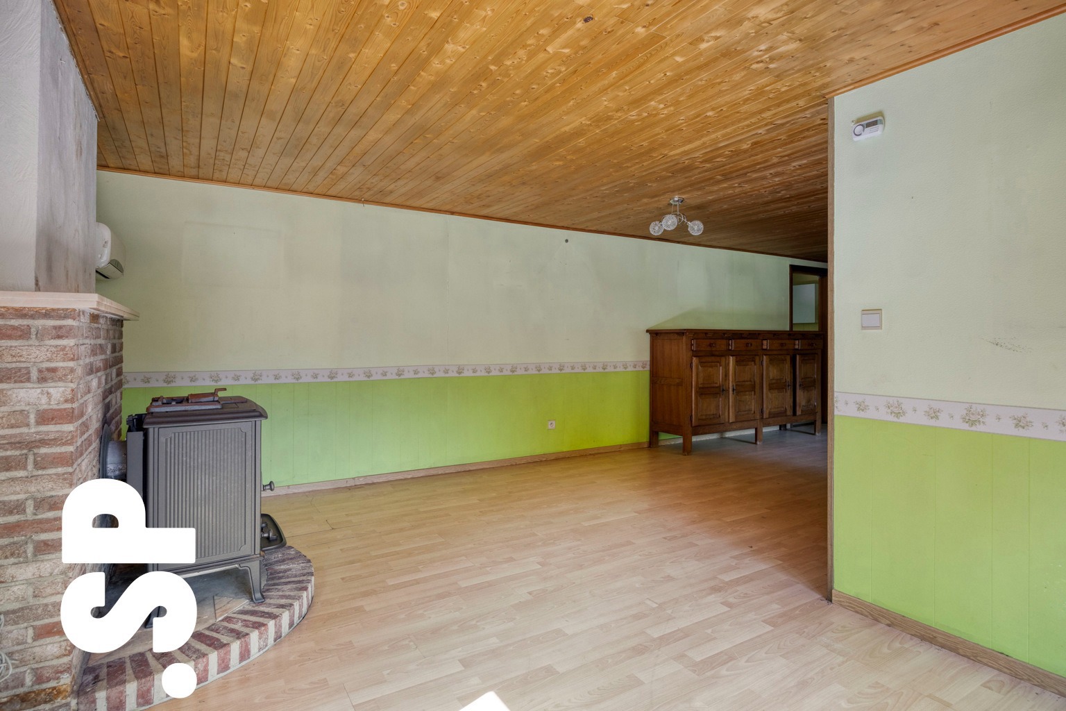 Chalet op perceel van  4.205,04 m² recreatiegrond in het hart van Laakdal. - foto 4