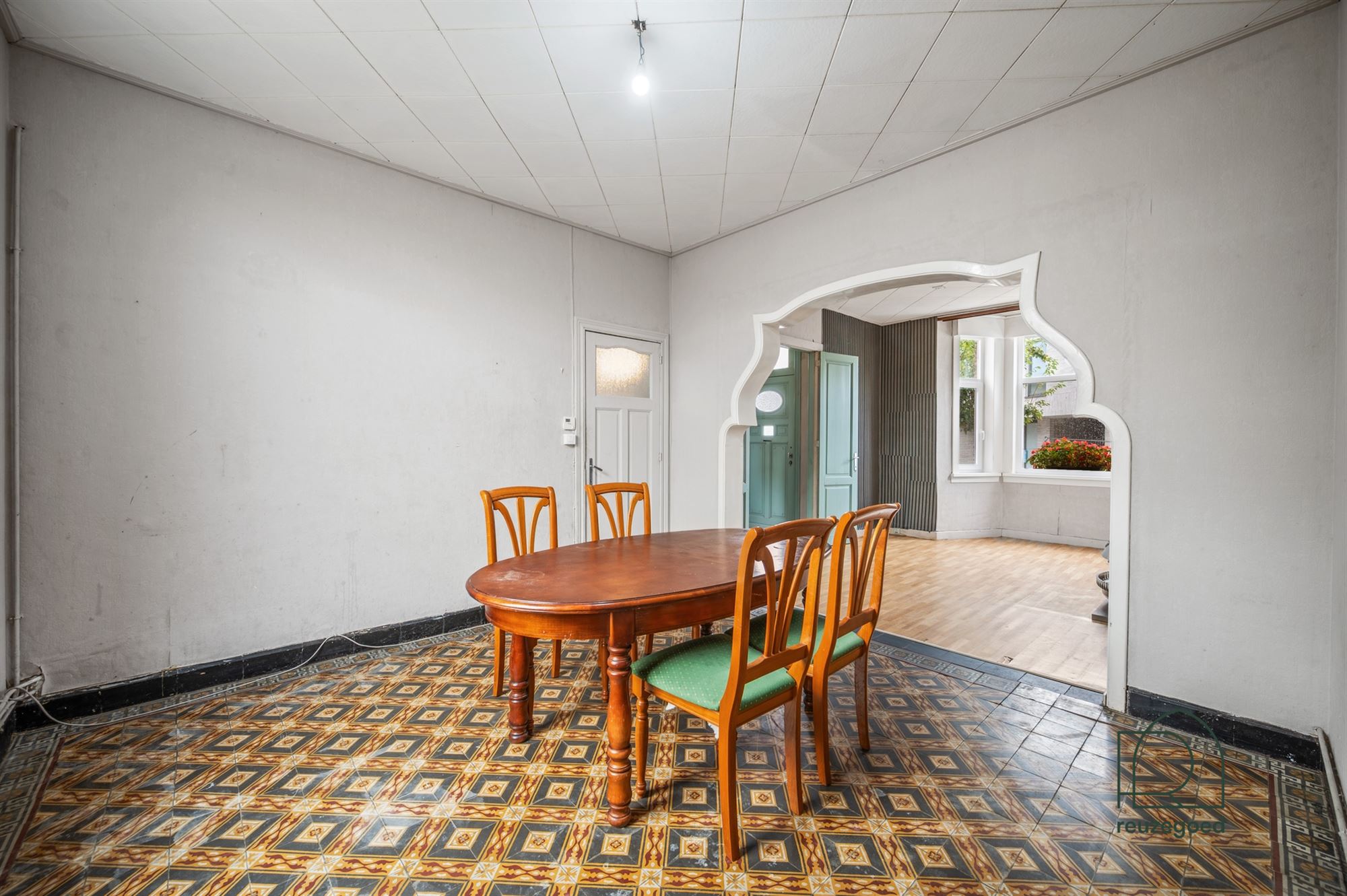 Karaktervolle woning met prachtige renovatiemogelijkheden in hartje Bonheiden - foto 5
