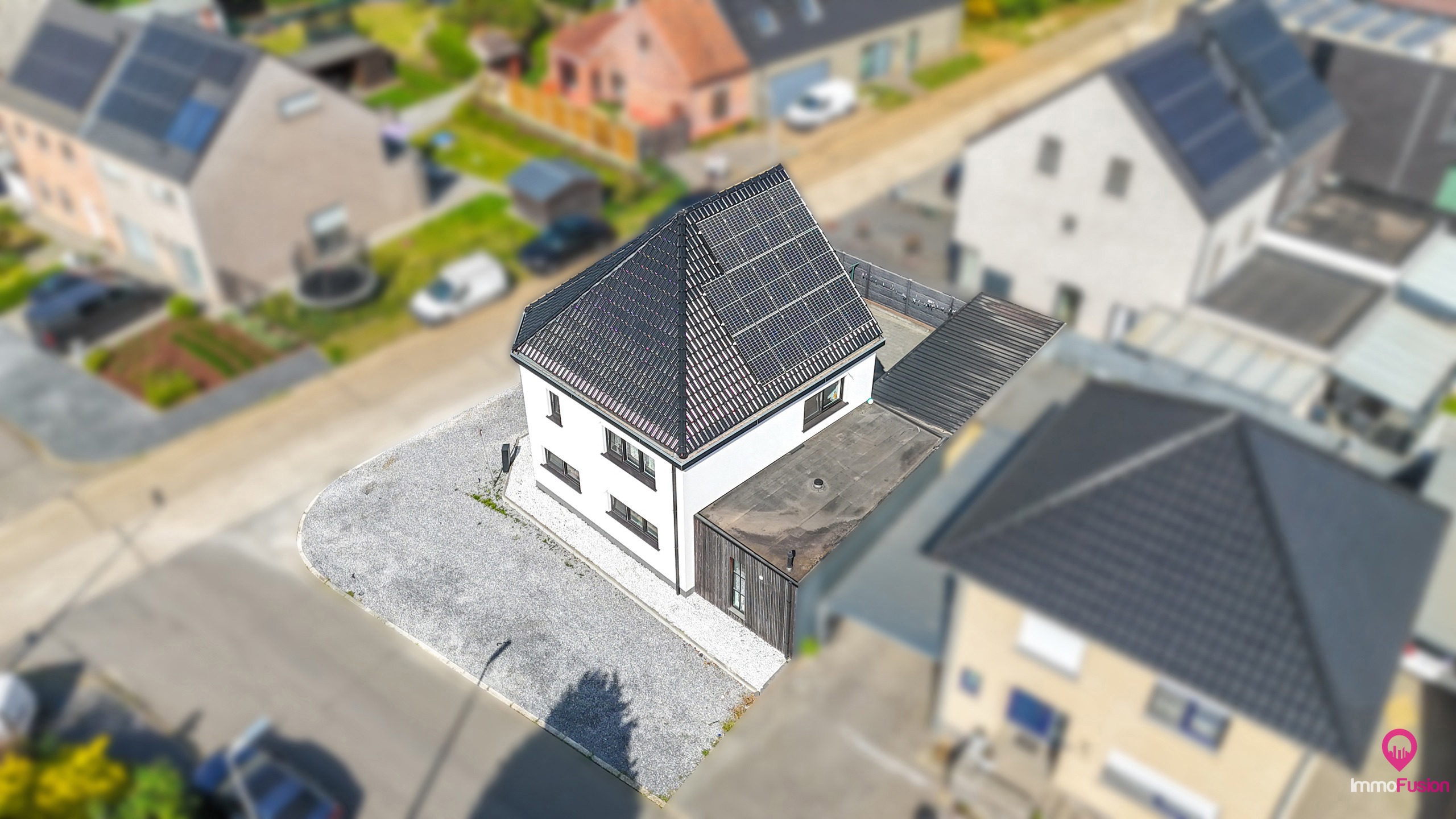 Instapklare woning met 5 slpks, rustig gelegen te Beringen! - foto 4