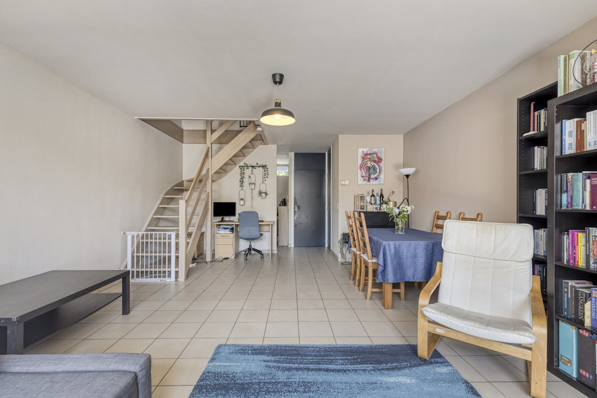 Duplex appartement met 3 slaapkamers, groot terras en garage - foto 4
