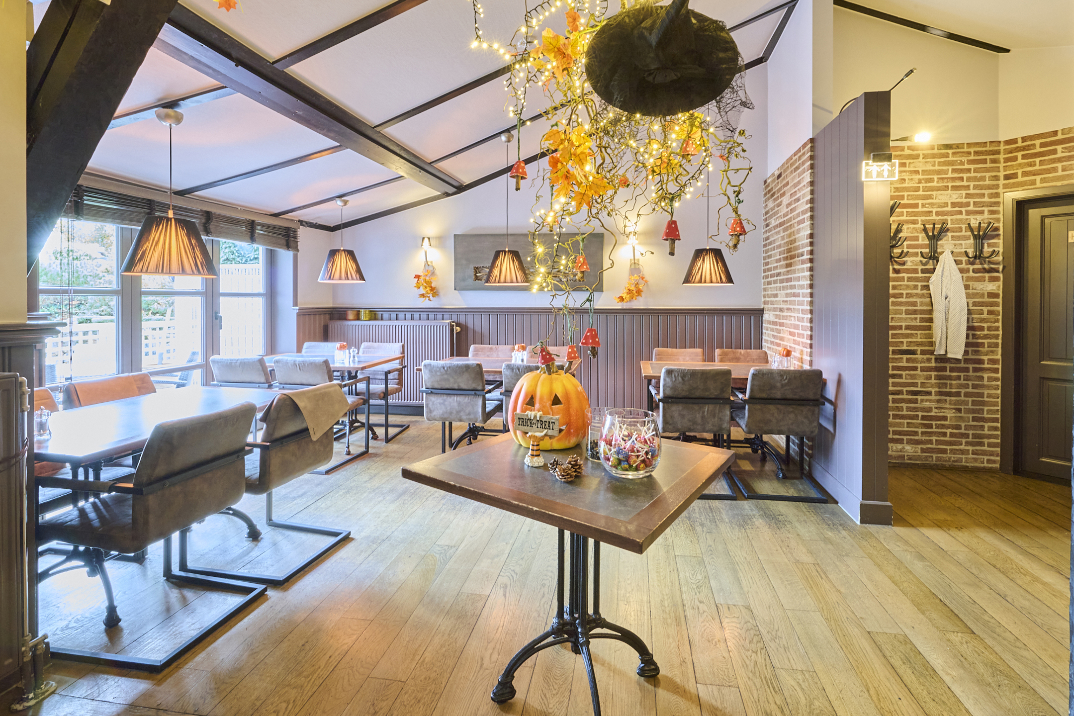 TE HUUR: gekende taverne in Meeuwen - foto 3