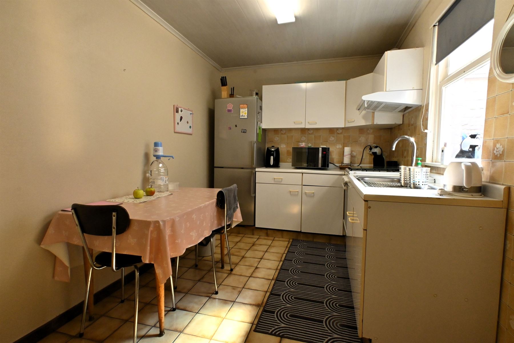 Woning met garage en uitweg achteraan - foto 4