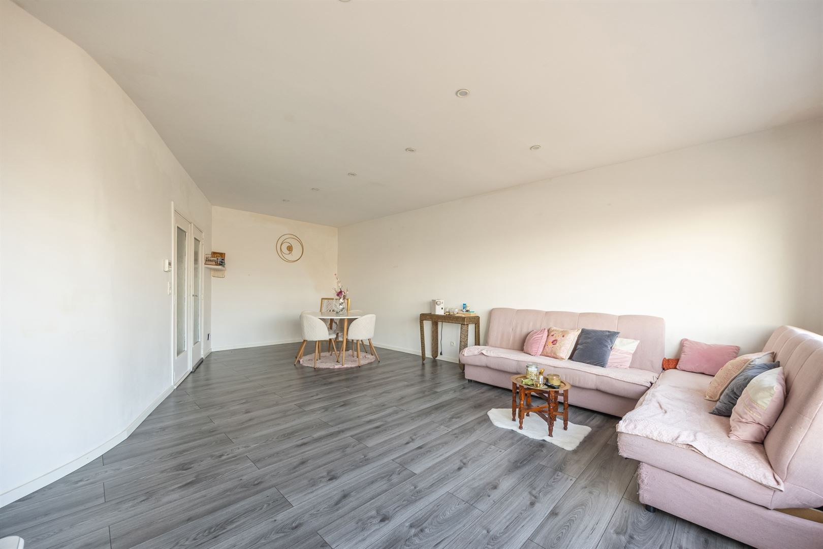 Centraal &amp; slim gerenoveerd appartement met terrasje  - foto 2