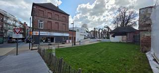 In het gezellige en tegelijkertijd levendige Sint-Truiden vinden we deze projectgrond terug aan het begin van de gerenommeerde Stapelstraat. Het RUP...