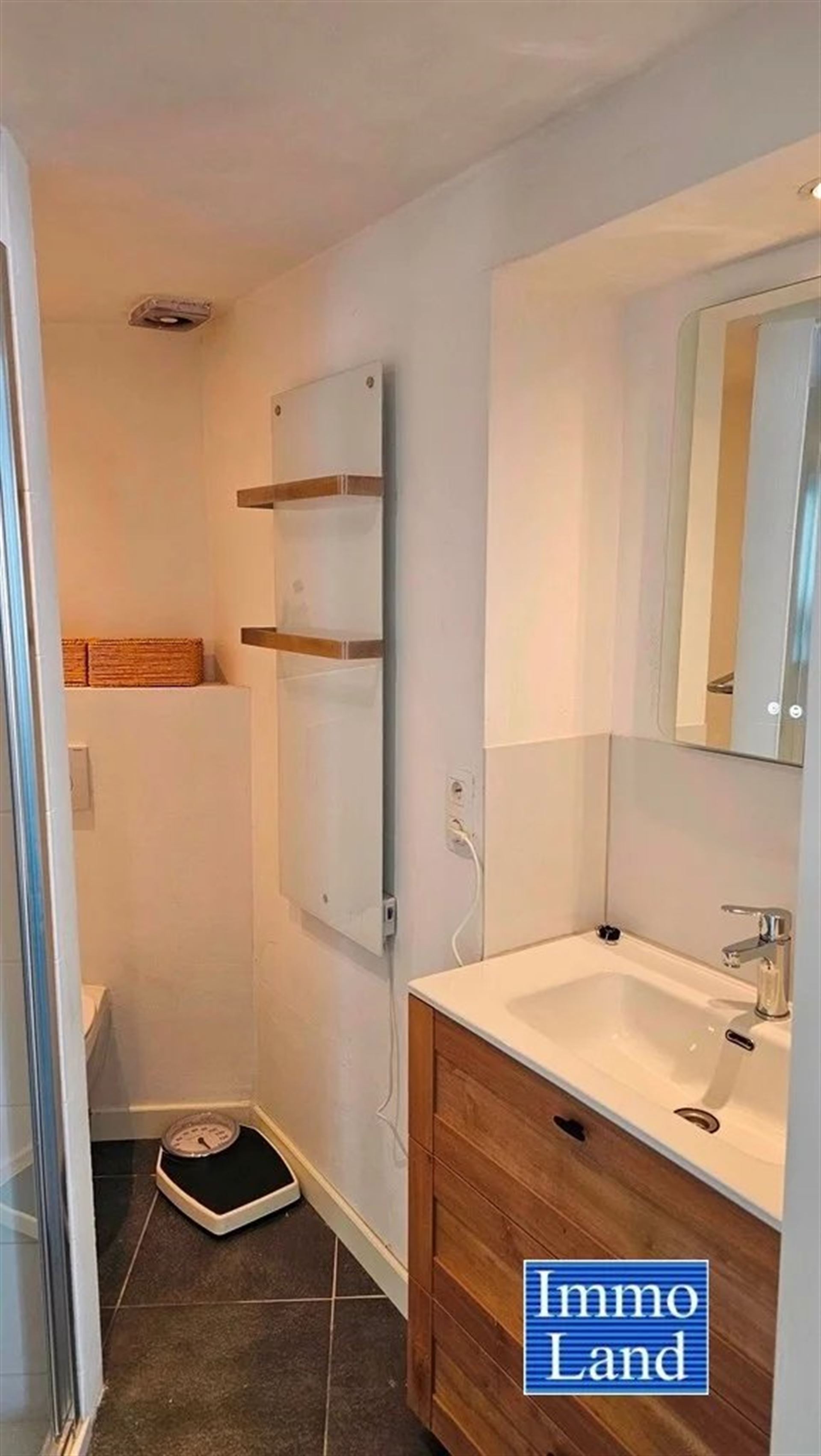 Te koop: Modern en volledig gerenoveerd appartement in het centrum van Hasselt. - foto 4