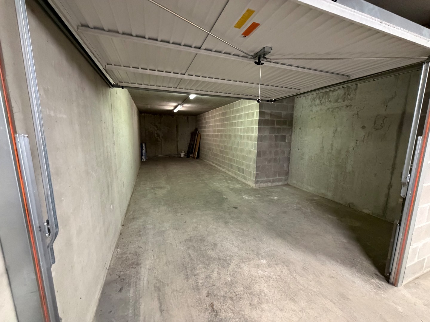 Dubbele garage met extra staanplaats op topligging in Oostduinkerke-Bad - foto 3