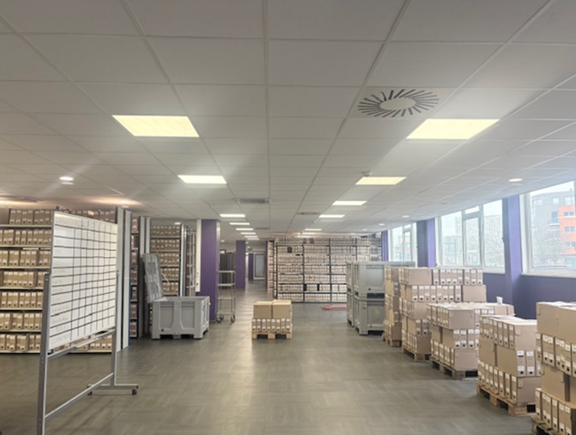 Commercial for rent in Berchem-Sainte-Agathe - photo 4