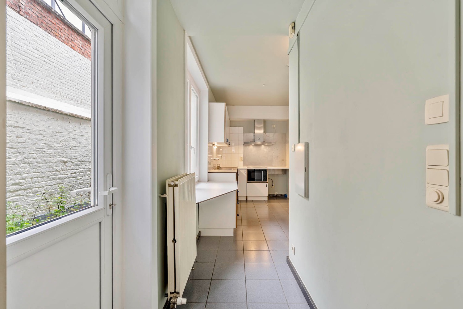 Goed gelegen burgerwoning met een tuin aan de Lei te centrum Leuven! - photo 5