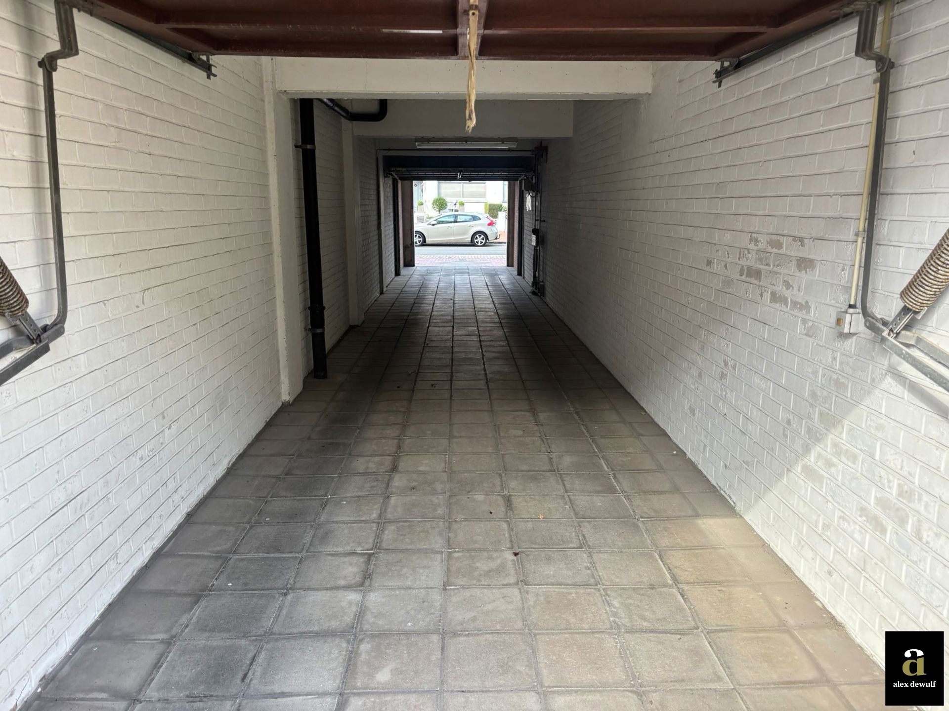 Garage for rent in Knokke-Heist - photo 4