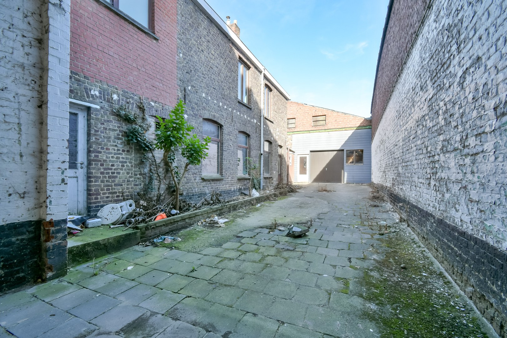 Te renoveren woningen met bijhorende loods! - foto 3