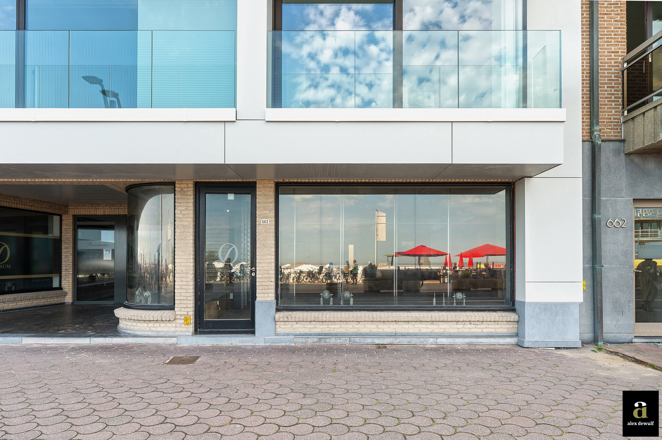 Commercial for rent in Knokke-Heist - photo 1