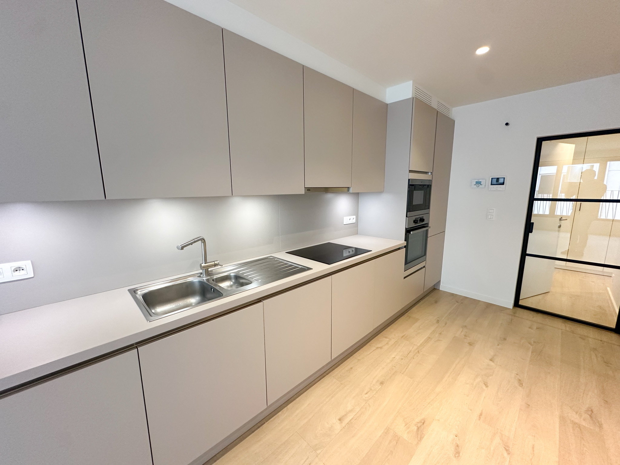 Prachtig en energiezuinig nieuwbouwappartement met terras - foto 5