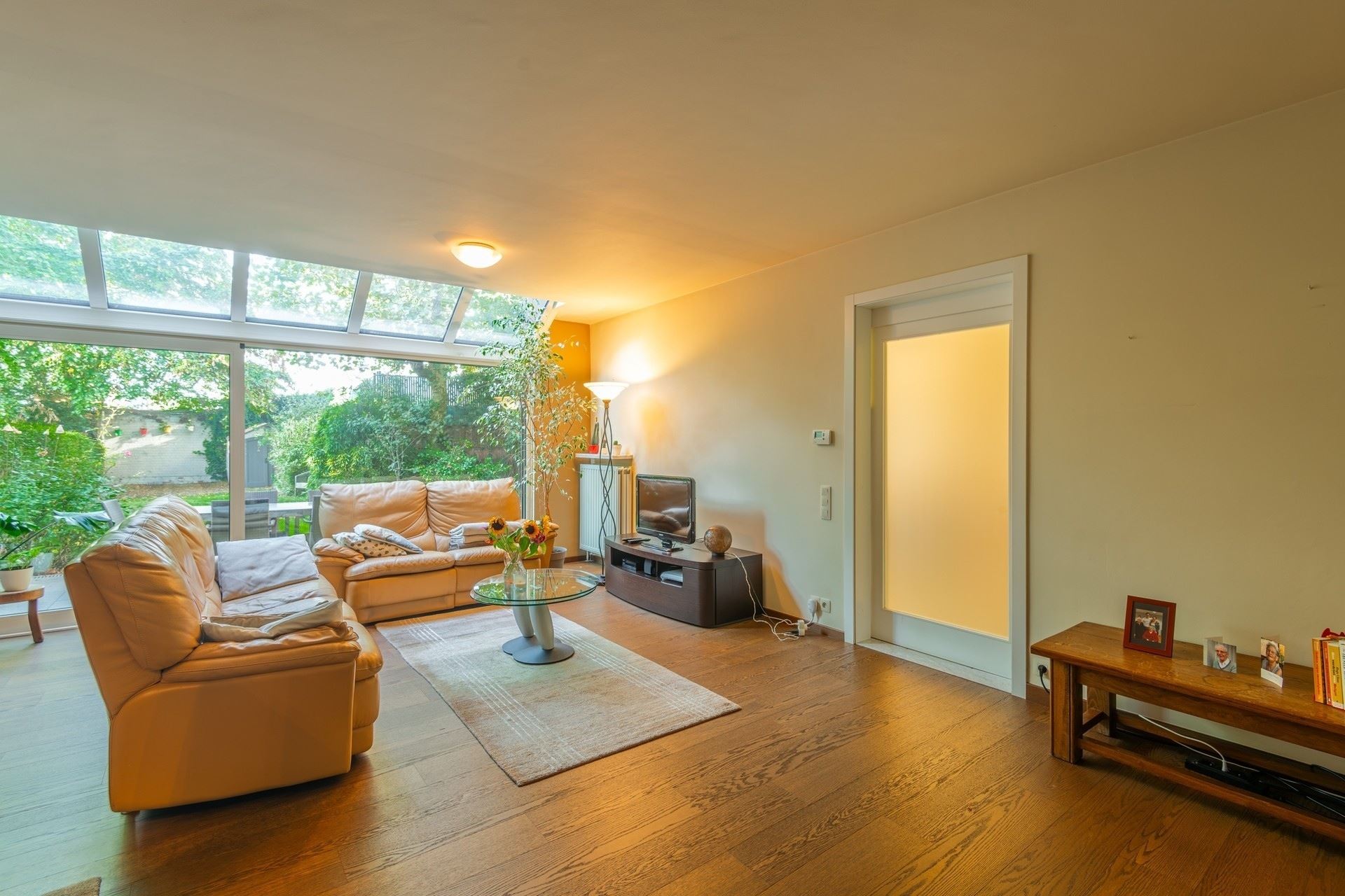 Charmant huis met 6 slaapkamers én zonnige tuin - foto 4