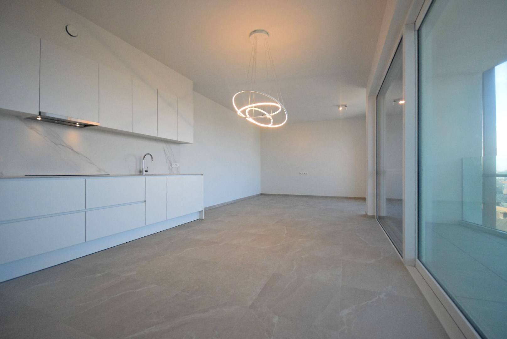 LUXE NIEUWBOUWAPPARTEMENT IN HARTJE ROESELARE - foto 3
