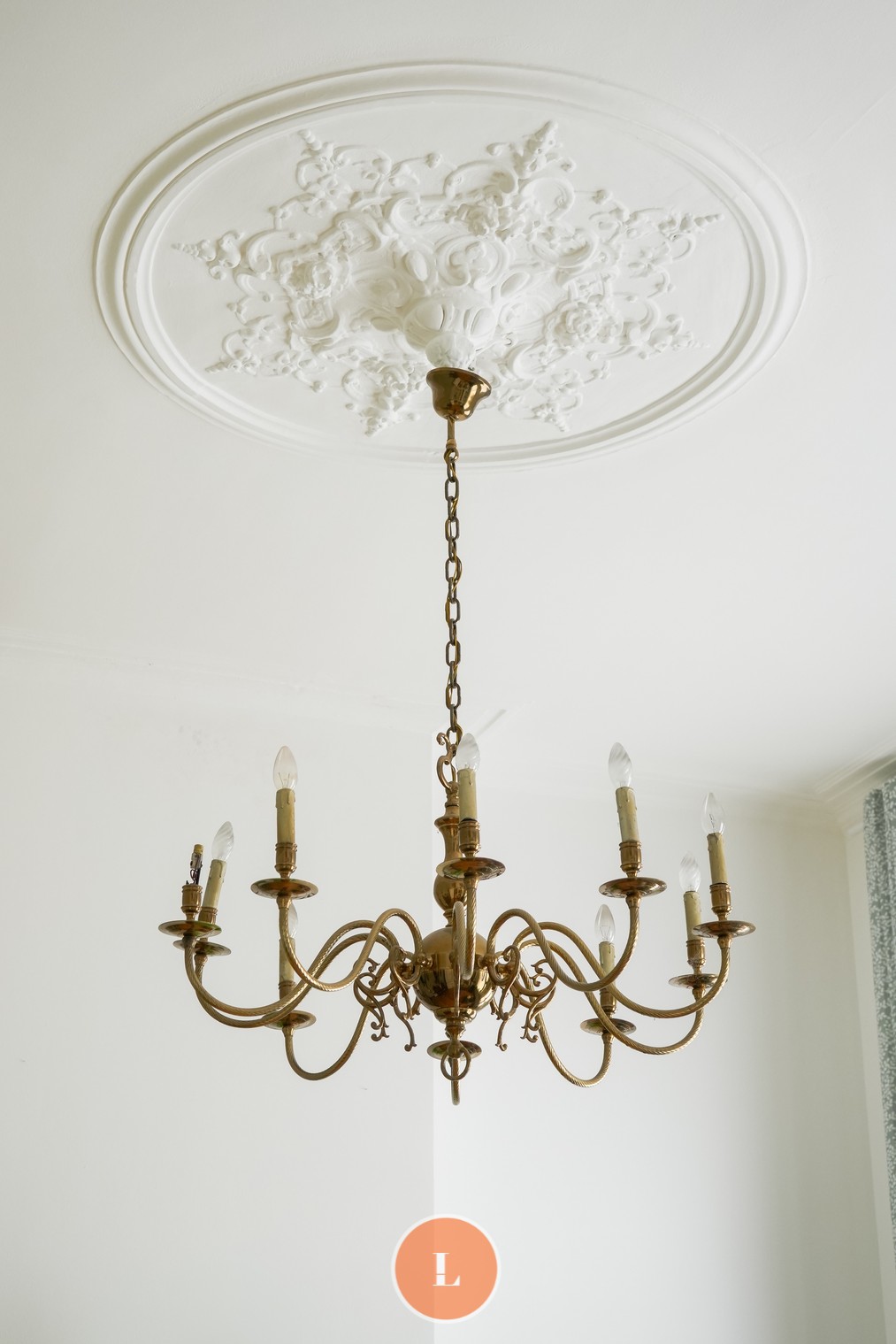 Statige herenwoning met 5 slaapkamers, grote tuin en garage. - foto 5