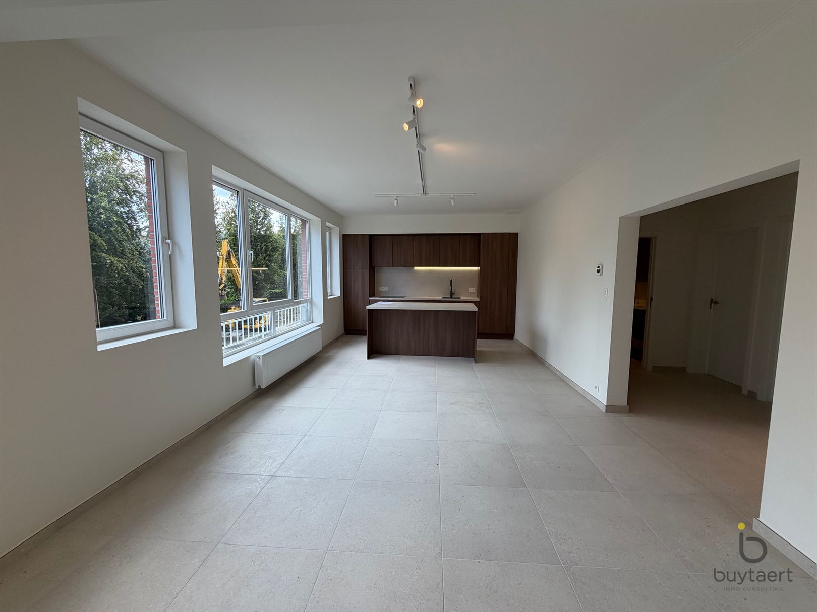 Gerenoveerd 3 slaapkamer appartement op de Singel Antwerpen. - foto 2