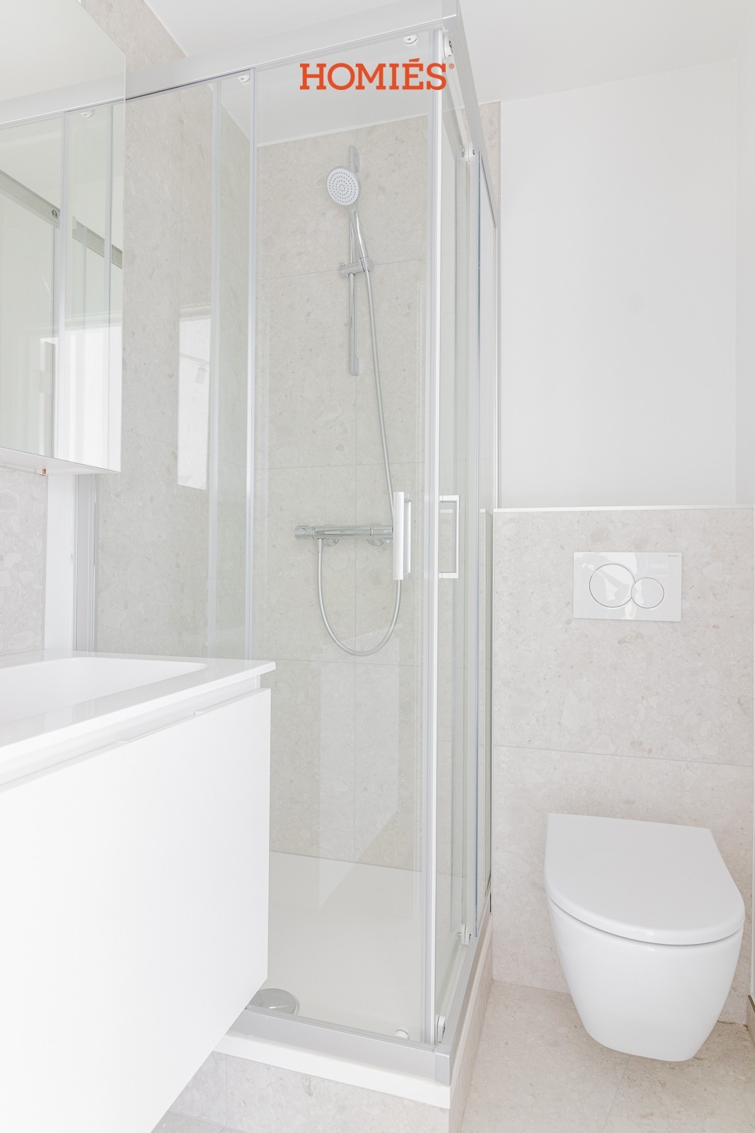 Instapklaar appartement vlakbij Ladeuzeplein Leuven - foto 5