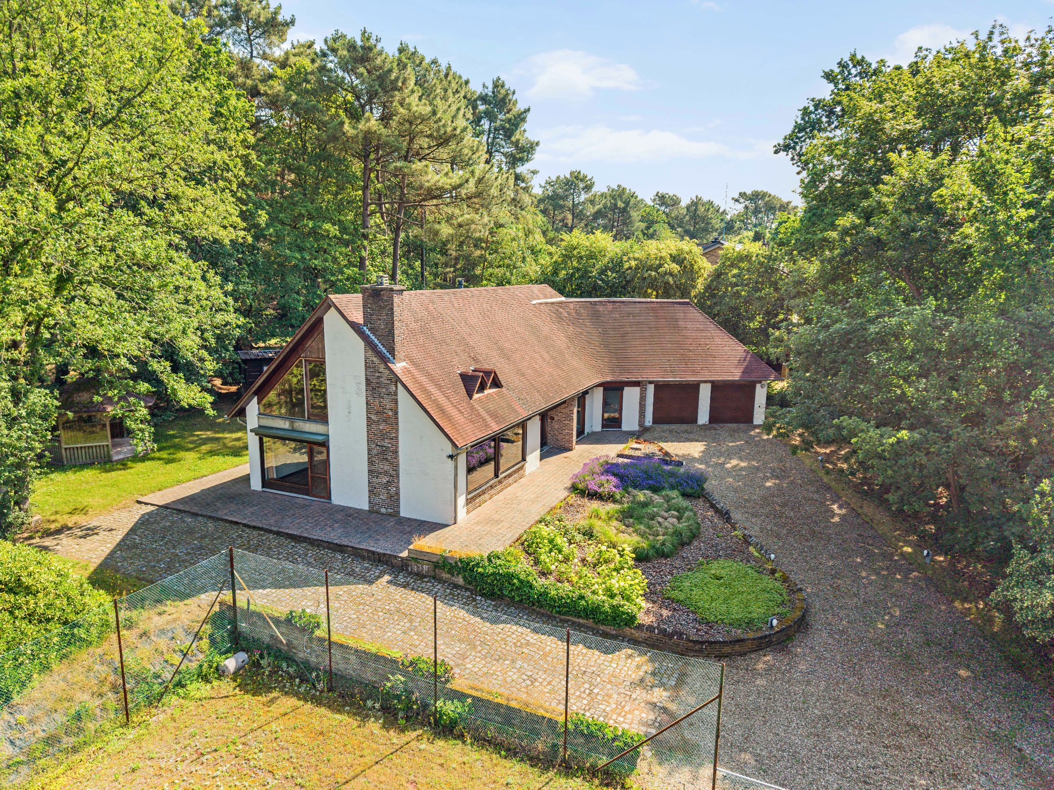 Groen gelegen villa op +/- 5.863m² te Hechtel-Eksel - foto 1
