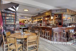 Meersel-Dreef, het kleinste dorp van Hoogstraten tegen de Nederlandse grens, is een toeristische trekpleister en daarom de ideale locatie voor...