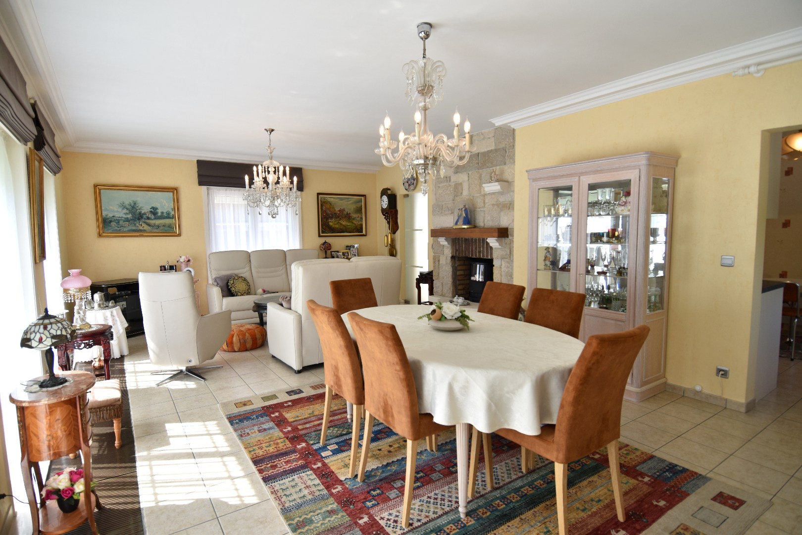 Alleenstaande bungalow met tuin en garage te koop op een bereikbare locatie te Harelbeke - foto 5