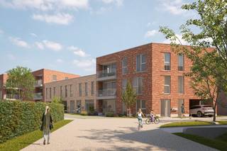 Dit 3-slaapkamerappartement op de eerste verdieping is 116 m² groot en omvat een inkom, toilet, berging, ingerichte badkamer, 3 slaapkamers, open leefruimte met keuken en terras. Het wordt verwarmd met vloerverwarming en warmtepomp. Bij elk app. hoort een vaste parkeerplaats en berging in <em><span>de</span></em> ondergrondse parking.<br />Geïnteresseerd? Neem contact op via 03 808 43 94 of info@matexi.be.<br /> 