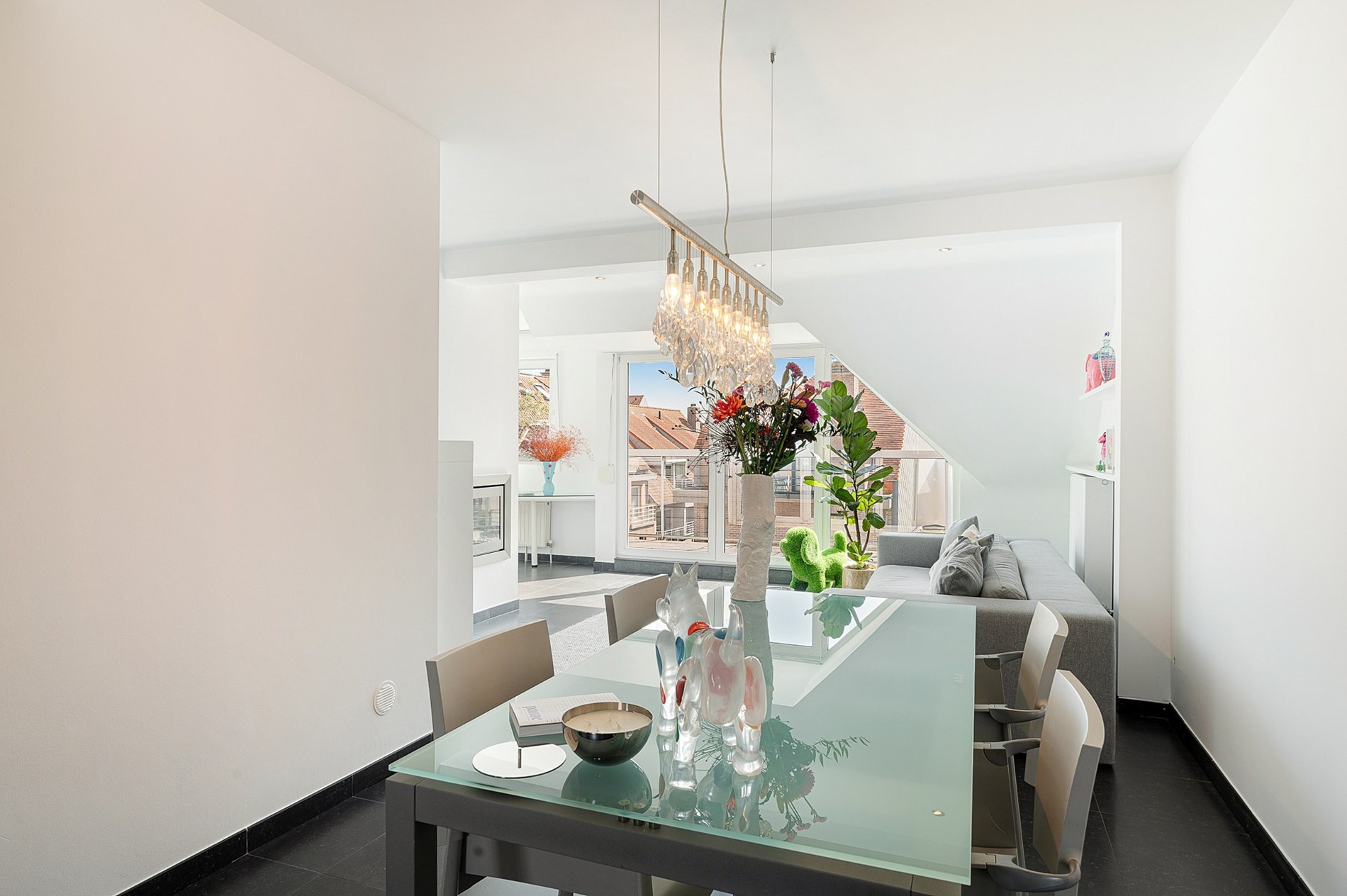 Ruim duplex appartement met zonnige terrassen in hartje Knokke - foto 4