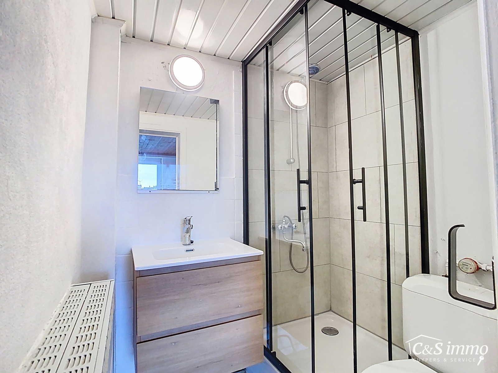 Te huur: Licht en gezellig appartement in hartje Antwerpen - foto 5