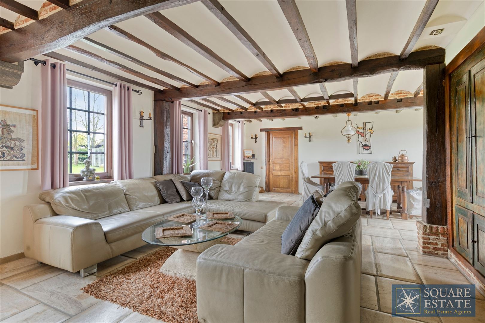 Charmant huis op een perceel van 1,17 hectare, met stal - foto 4