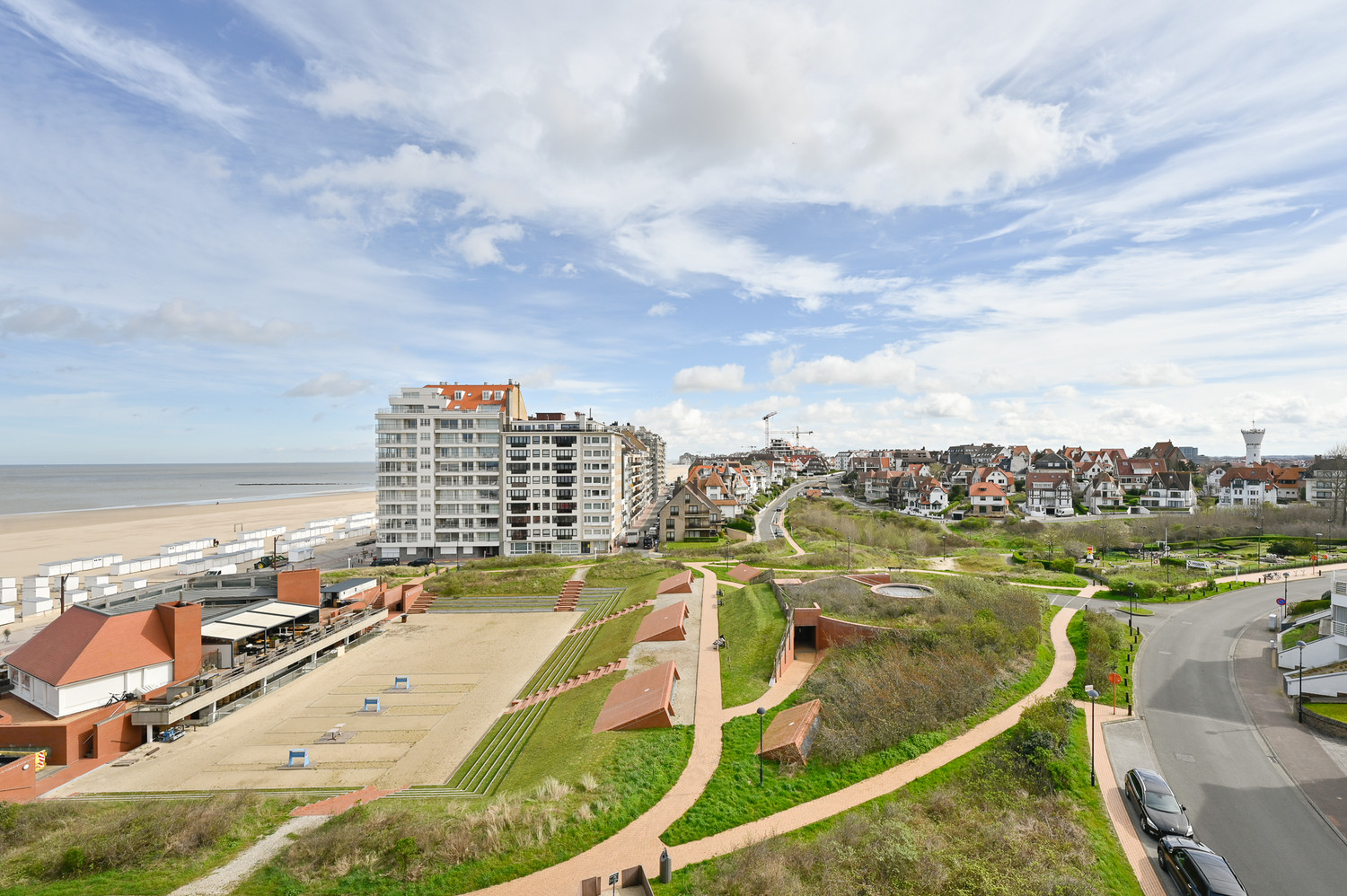 Garage for sale in Knokke-Heist - photo 1