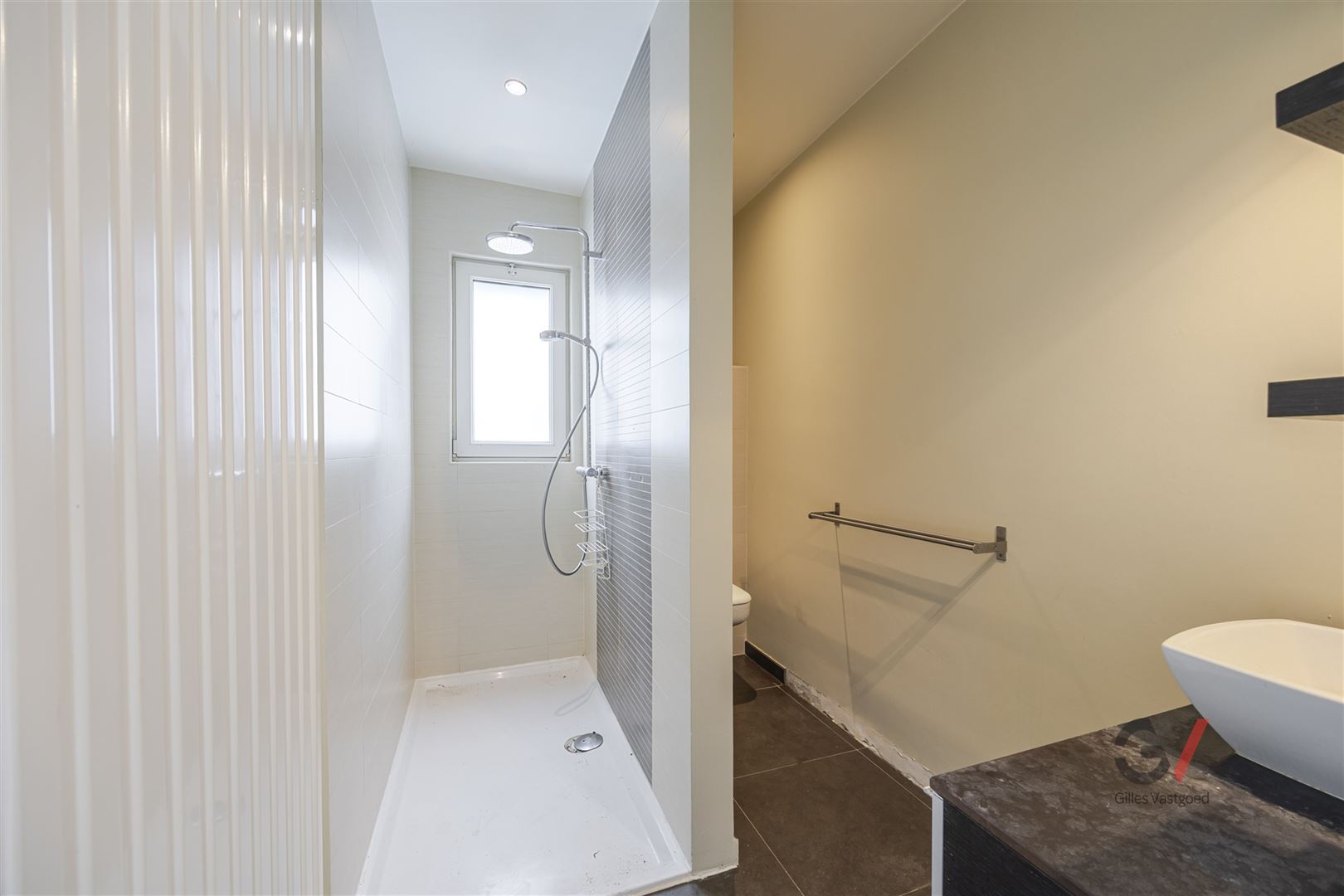 Gezinswoning met 5 slaapkamers te koop - foto 5