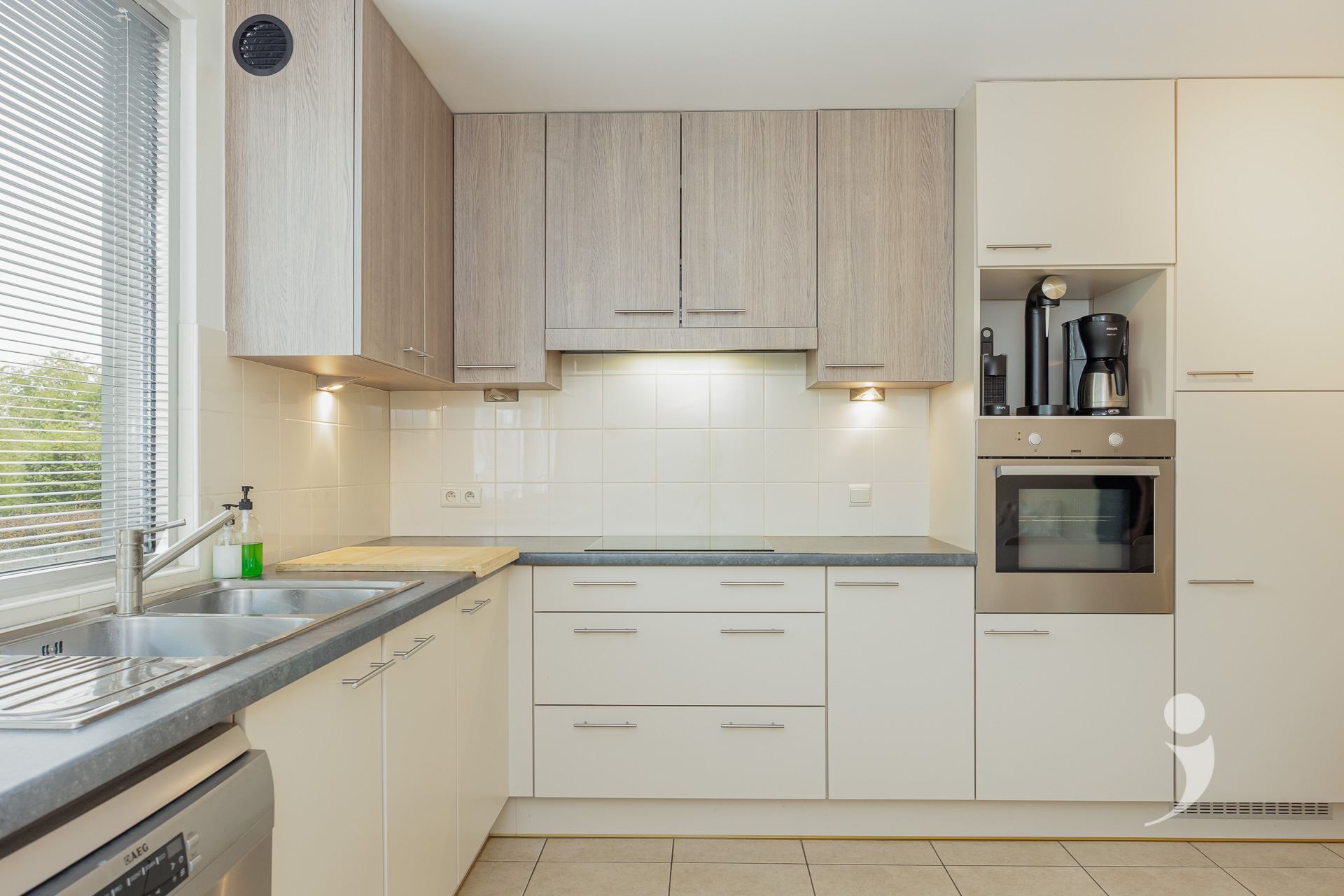 Ruim appartement met groot terras en 2 slaapkamers - foto 5