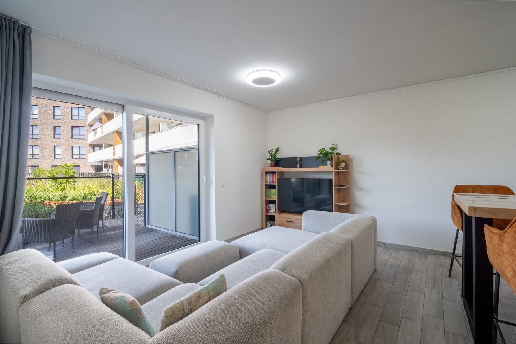 Appartement INCLUSIEF staanplaats, 2 slpks en zonneterras - foto 4