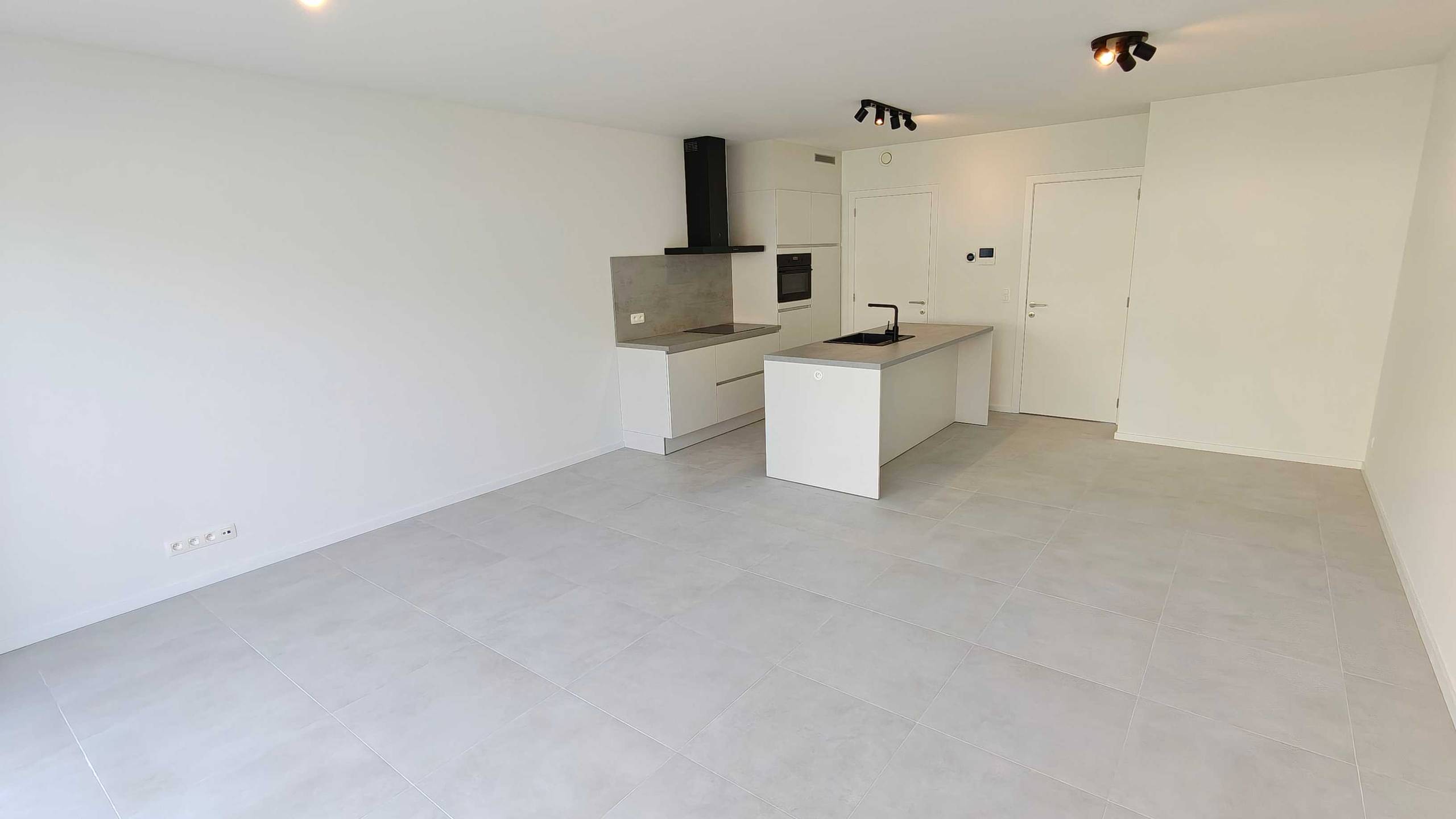 Apartment for rent in Beveren with 2 bedrooms - photo 2